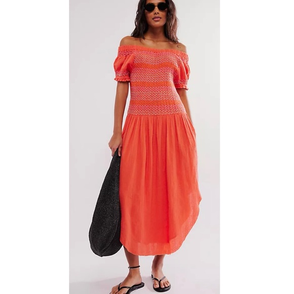 Free People Dresses & Skirts - Free People Catch Me Midi Dress Size Small Off Shoulder Fitted Drop Waist Midi